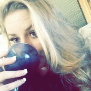 Meet your Posher, Courtney